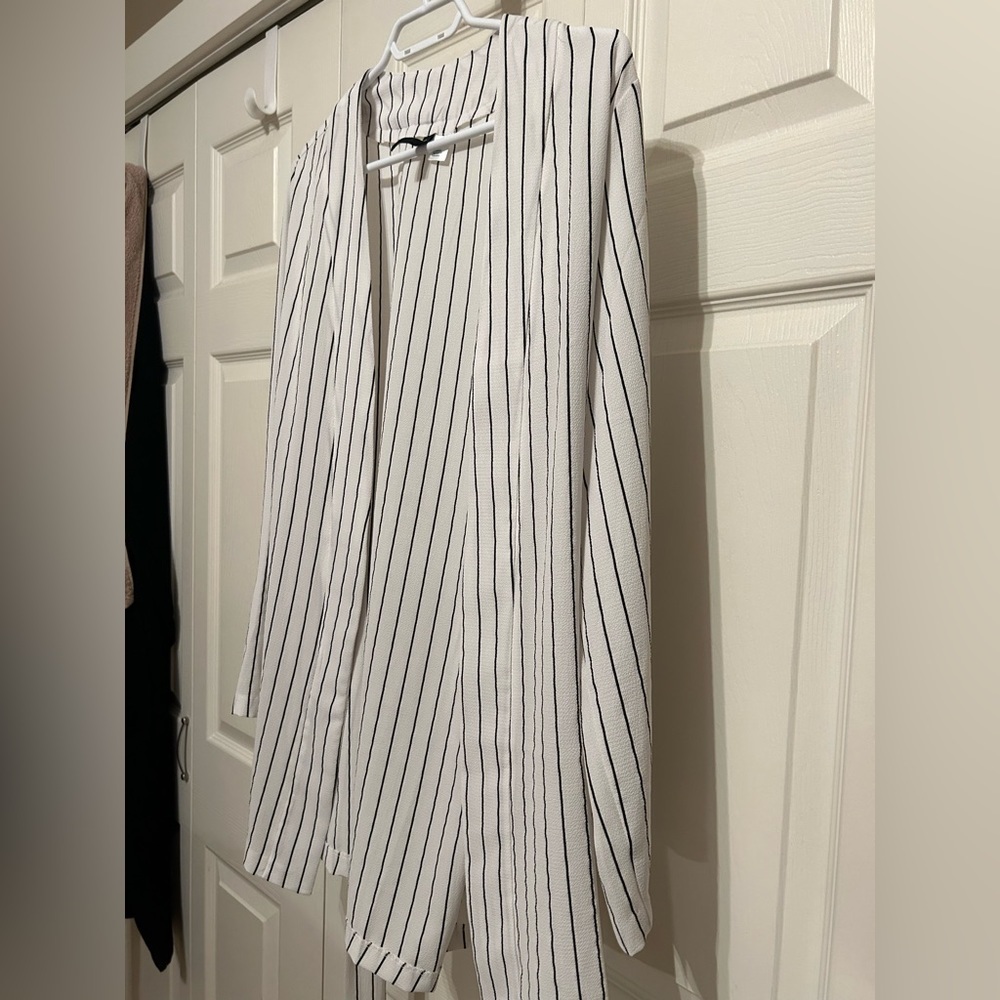 H&M Striped Kimono - Picture 2 of 12